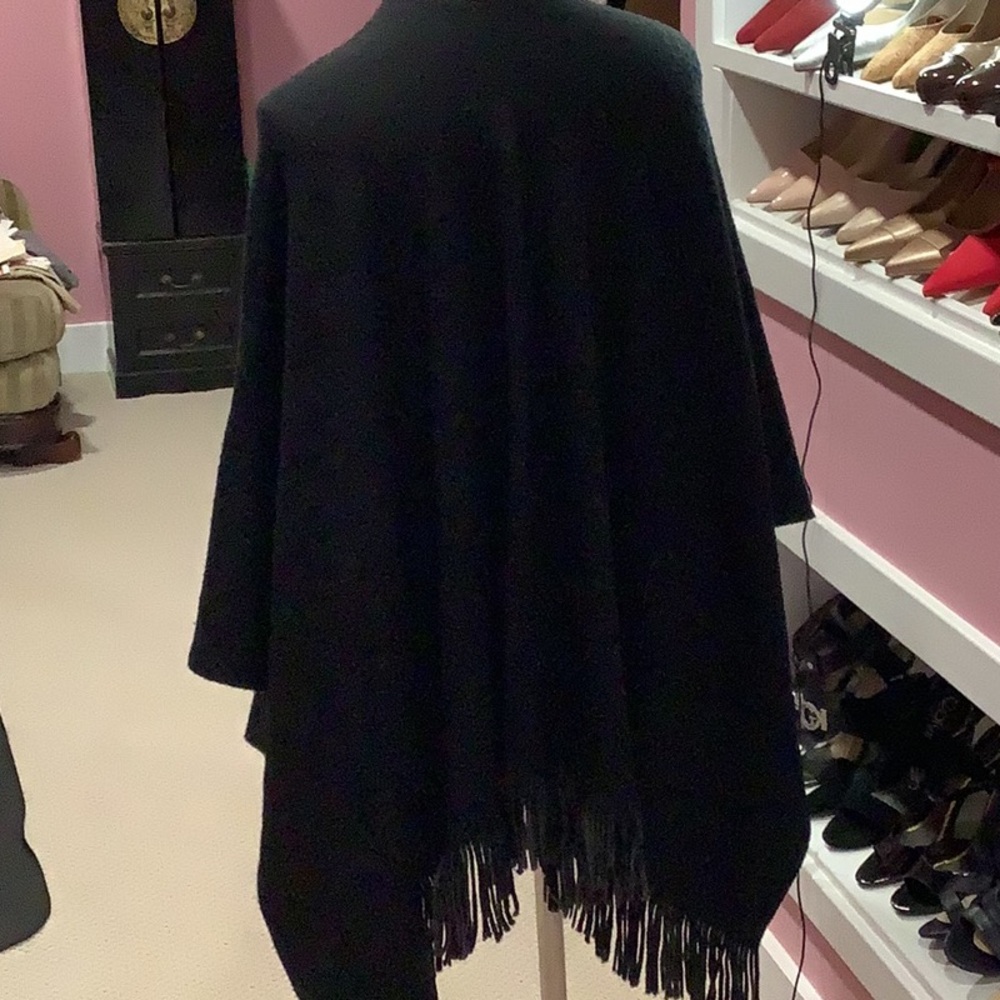 Reversible wrap - Picture 2 of 3